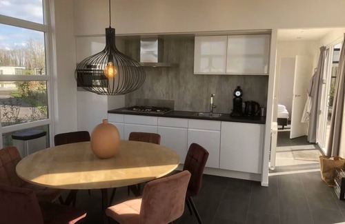 Olburgen Casa | Modern chalet with terrace & garden - dog-friendly!