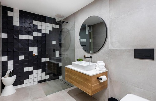 Rosebud Casa | Modern Chic