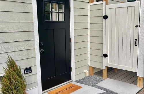 Harbinger Apartamento | Modern chic Getaway in Kilmarlic Golf Club OBX