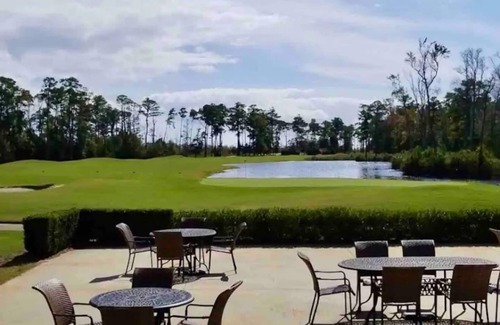 Harbinger Apartamento | Modern chic Getaway in Kilmarlic Golf Club OBX
