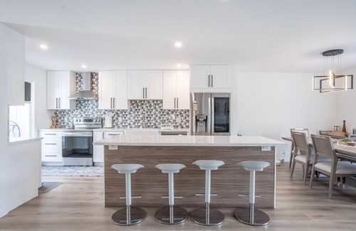 Brisbane Casa | Modern Chic House Near SF, SFO!