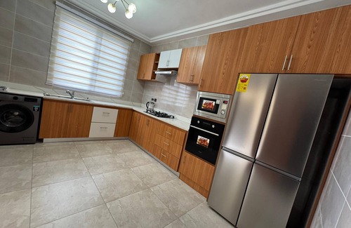 Santeo Apartamento | Modern City Retreat in Accra, Ghana