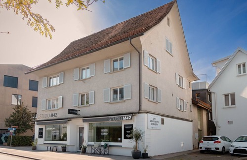 Dornbirn Apartamento | "Modern City Living in the Cozy City Apartment Dornbirn, London 8"