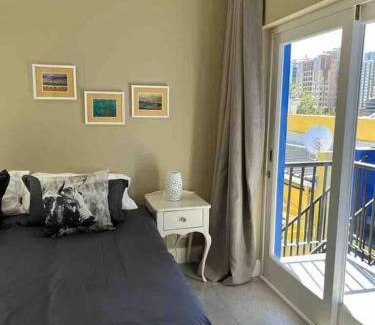 Bo'Kaap Apartamento | Modern city townhouse with rooftop terrace