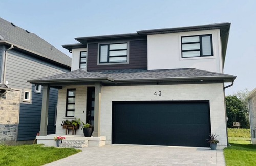 Ilderton Apartamento | Modern, Clean and Cozy Brand New Studio Apartment