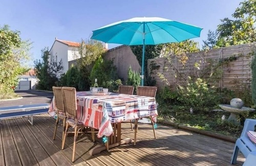 Pornic Cabaña | Casa cerca del centro de Pornic con jardín, terraza y parking privado