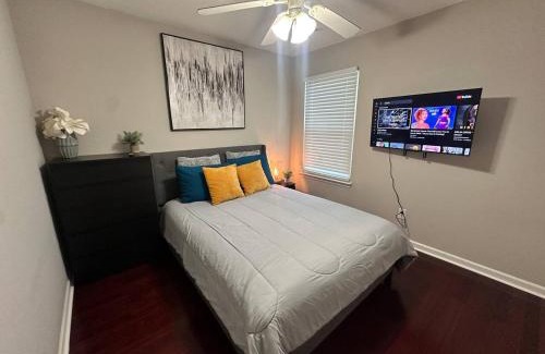 Concord Casa | Modern comfort, 2BR-2BA Retreat