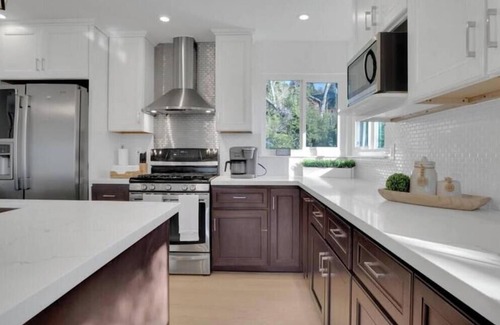 El Sobrante Casa | Modern Comfort in the Richmond/El Sobrante Hills
