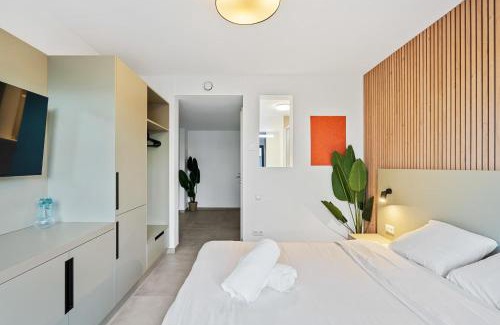 Cessange Apartamento | Modern Comfort near Cloche d Or Queen Bed & Balcony