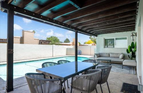 Litchfield Park Casa | Modern Comfort Pool BBQ Prime Location