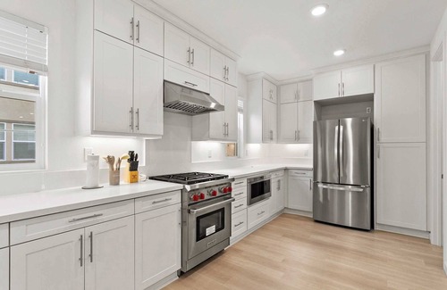 Mayflower Village Casa | Modern Comfort Stylish 3BR Arcadia Home with Ensuite Baths & best location#42090