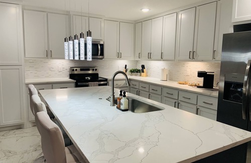 Fort Worth Casa | ¡Modern Comfy Home in DFW!