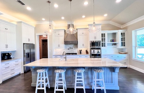 Pilot Point Otro | Modern, Comfy & Stylish Farmhouse - Direct Lake Access/Fishing Pond/Wildlife