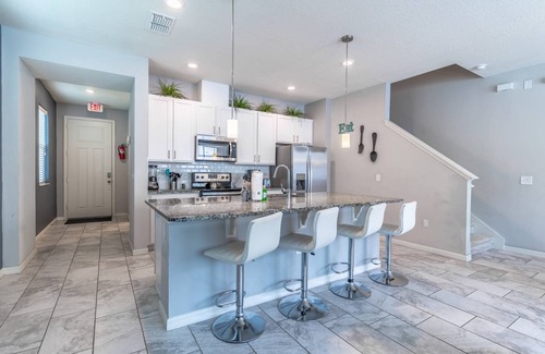 Indian Wells Casa | Modern Compass Bay Corner Unit w/ Game Room | Pet Friendly | Sleeps 10