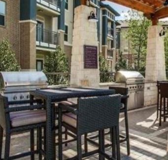 Wells Branch Apartamento | Modern Complex with a pool & gym