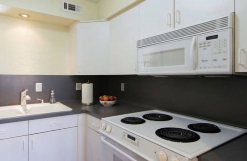 Woodlake - Briar Meadow Casa | Condominio moderno - La mejor ubicación. Área de Galleria.