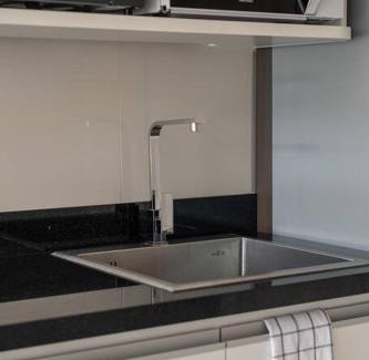 Huay Kaew Apartamento | Modern Condo in Nimman (F707) by Pimolplace