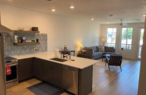 Govalle Condominio | Modern Condo in the Heart of East Austin