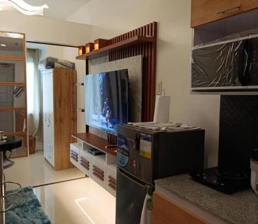 Santo Cristo Casa | Modern Condo Retreat in Quezon City with Resort-Style Pool