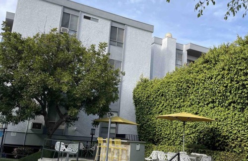 Rampart Village Apartamento | Modern condo with pool near ,Dtla ,Melrose ,Hollywood