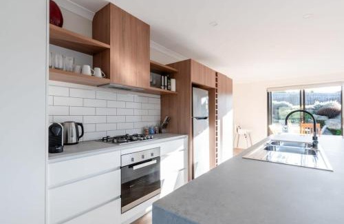 Newstead Casa | Modern & Convenient in Newstead