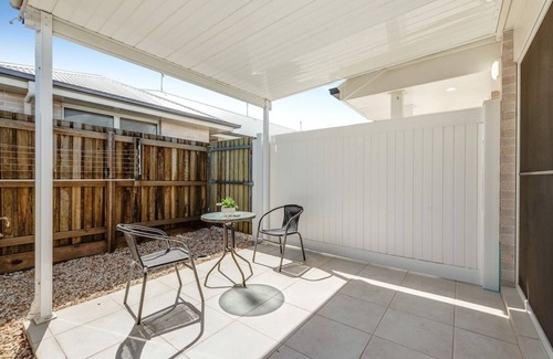 Glenvale Apartamento | Modern & Convenient Living!