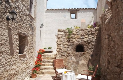Subirats Casa | Modern Cottage in Wine Area (35km from Barcelona)