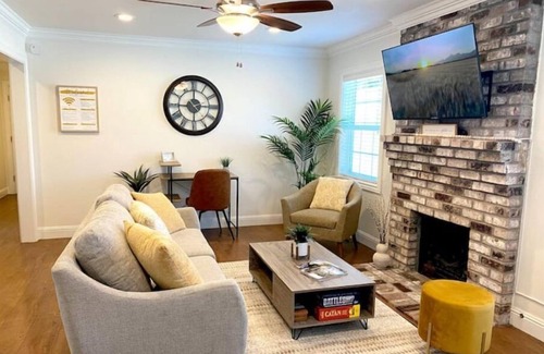 Castro Valley Cabaña | Modern Cottage Perfect for Families & Remote Work