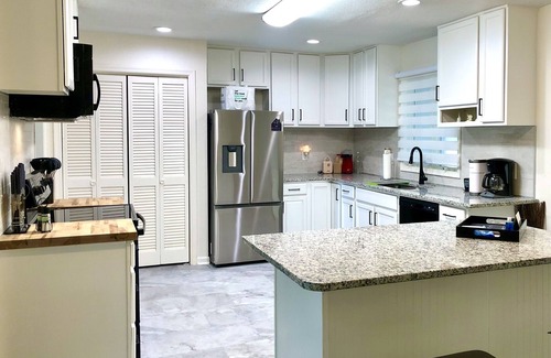Seaford Casa | Modern Country Home with Pool and Game Room