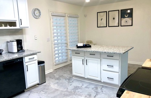 Seaford Casa | Modern Country Home with Pool and Game Room