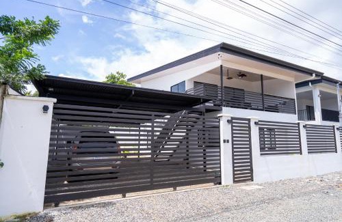 Uvita Apartamento | Modern Couple Apartment Near Marino Ballena