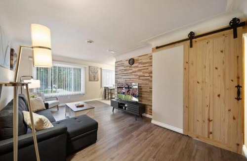 Shelby Township Apartamento | Modern Cozy 1 Bedroom Apartment in Shelby Township