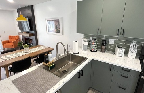 Dublin Casa | Modern & Cozy 2BR Townhouse