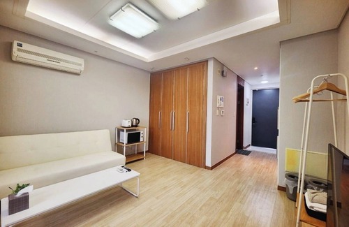 Yeoksam Apartamento | "Modern&Cozy Room in the Heart of Gangnam- Perfect for Business&Travel!"