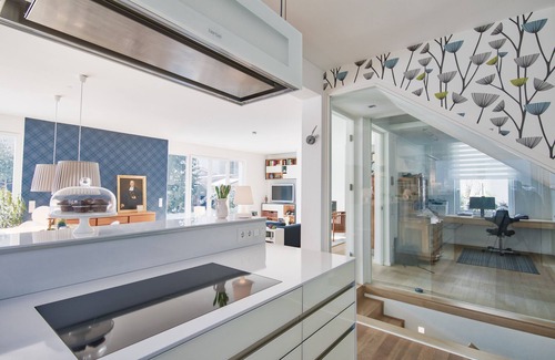 Gartenstadt Trudering Villa | Villa moderna, confortable, con piscina y jardín
