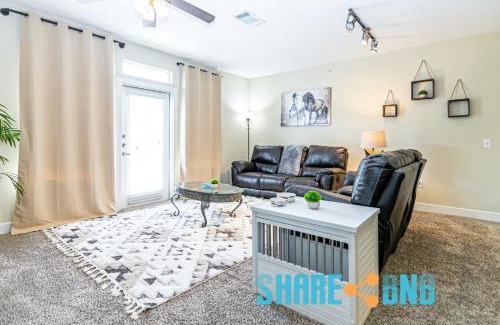Park Central Apartamento | Modern Dallas Retreat - 2br, Patio, Parking