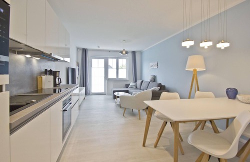 Gross Zicker Apartamento | Modern vacation apartment with private terrace - Haus Inselwind FeWo MEERsand