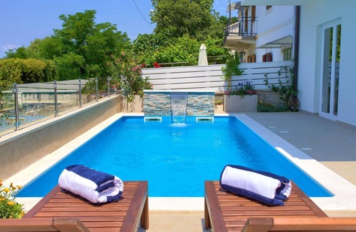 Klanfari Cabina | Villa de diseño moderno con piscina privada y vistas al mar cerca de Crikvenica