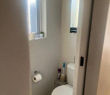 Bloubergstrand Apartamento | Modern Double-Story 2-Bedroom Townhouse with Private Backyard & Braai