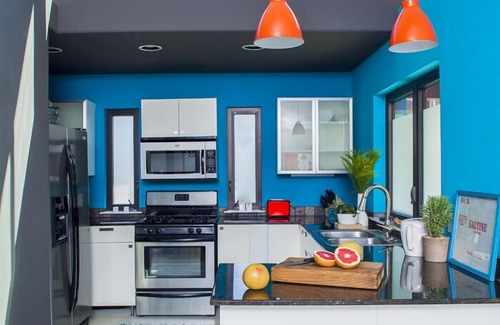 Chestnut Casa | Centro de lujo moderno Austin - Ideal para grupos grandes (Casa Moderna 1)