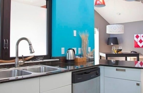 Chestnut Casa | Centro de lujo moderno Austin - Ideal para grupos grandes (Casa Moderna 1)