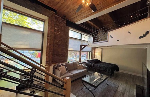 Salem Apartamento | Modern Downtown Salem Retreat