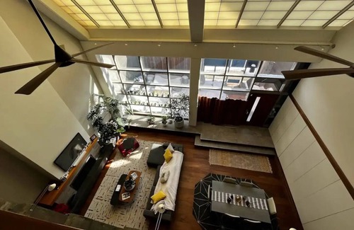 Downtown Lincoln Apartamento | Modern Downtown Stay