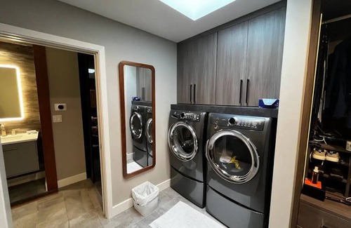 Downtown Lincoln Apartamento | Modern Downtown Stay