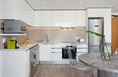 Bo'Kaap Apartamento | Modern Duplex Apartment | Views | Space | Balcony