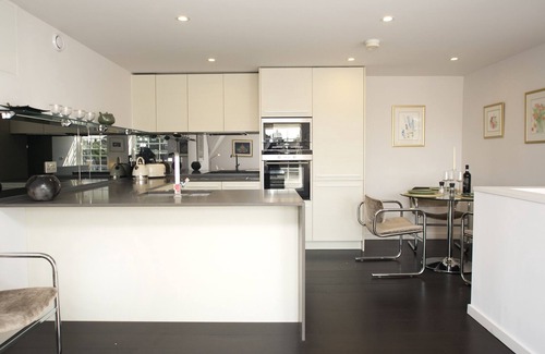 Islington Apartamento | Modern Edwardian, by Veeve