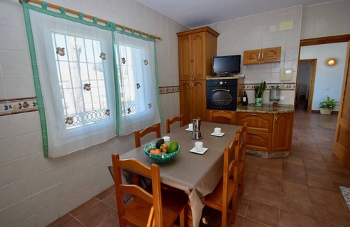 Los Gallos-Cerromolino Villa | Villa Calma moderna con piscina vallada