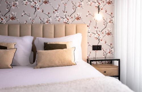 Mafamude Apartamento | Modern Escape next to the Metro Station
