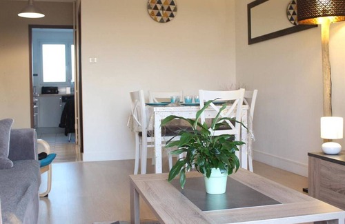 La Rochelle Apartamento | Apartamento familiar moderno con parking privado en La Rochelle
