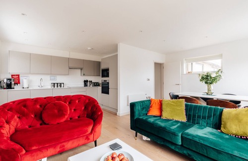 Bath Apartamento | Modern Family Apartment with views of Bath
